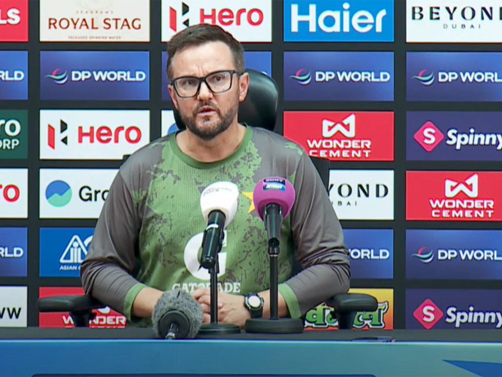 Were ready to shake hands, our opposition didn't: Pak coach explains captain's absence during post-match presentation