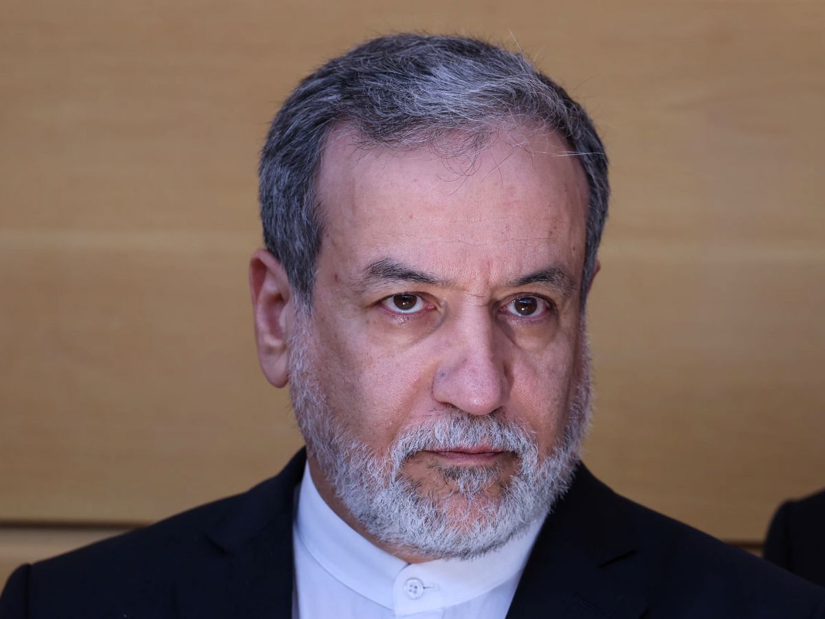 Araghchi Warns Europe: Iran May Consider NPT Exit if UN Sanctions Reimposed