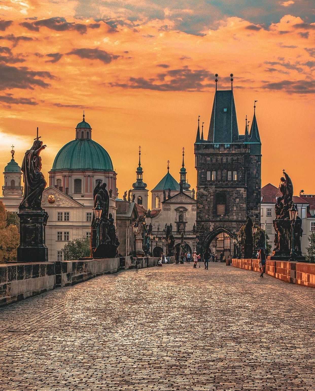 Bollywood Foreign Filming Locations You Can Actually Visit - Gallery Image