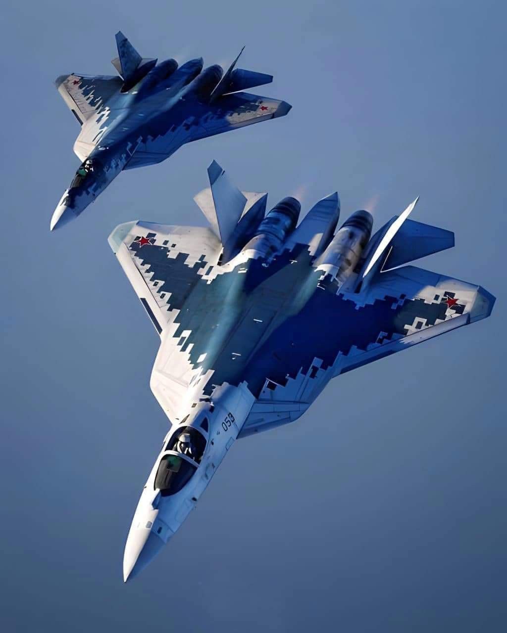 Pair formations give Su-57s - Photo Gallery