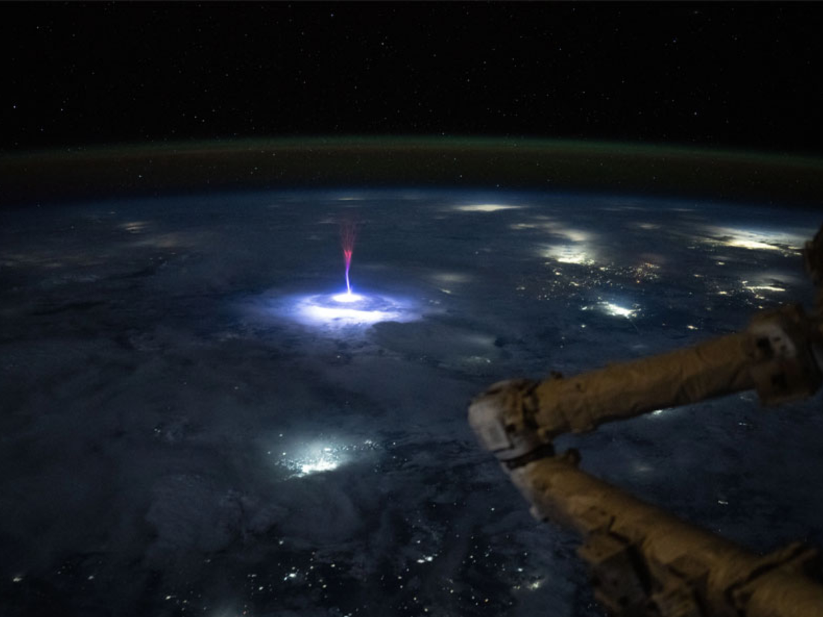 NASA s September 9 Stunning Gigantic Red Jet Lightning Captured From NASA s September 9 Stunning Gigantic Red Jet Lightning Captured From