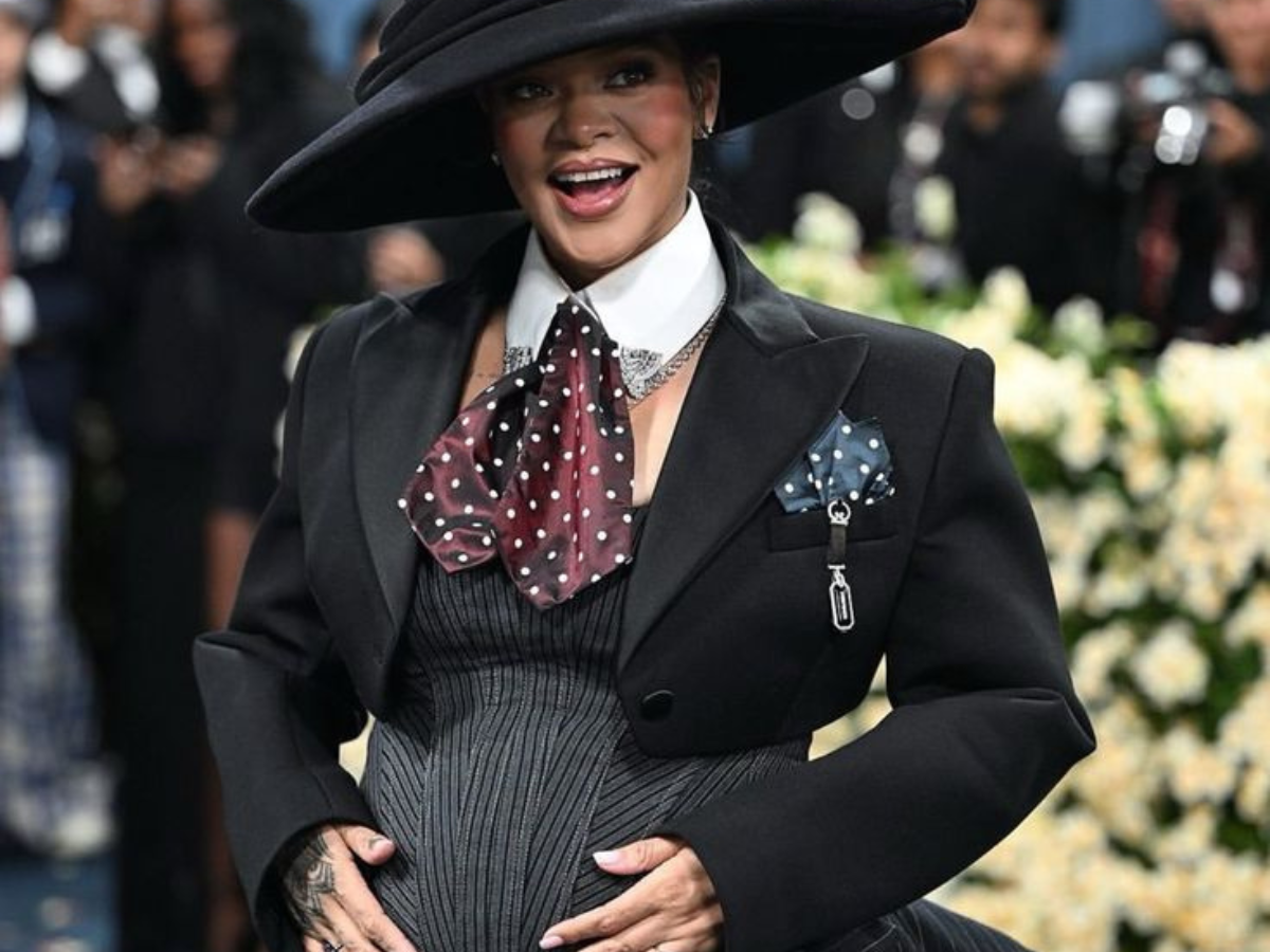 Rihanna - Photo Gallery