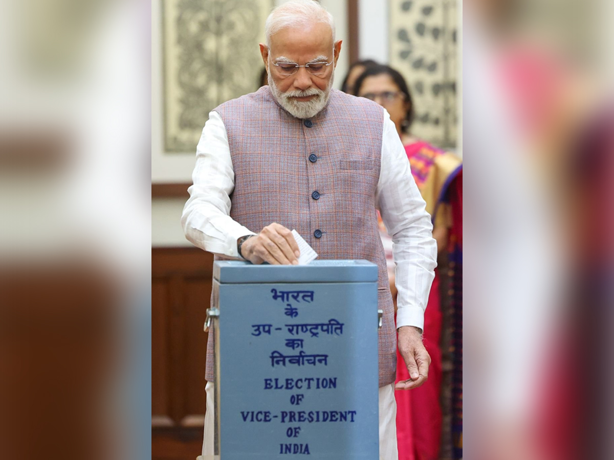 Vice President Election 2025: PM Modi Casts First Vote as Counting Begins at 10 PM