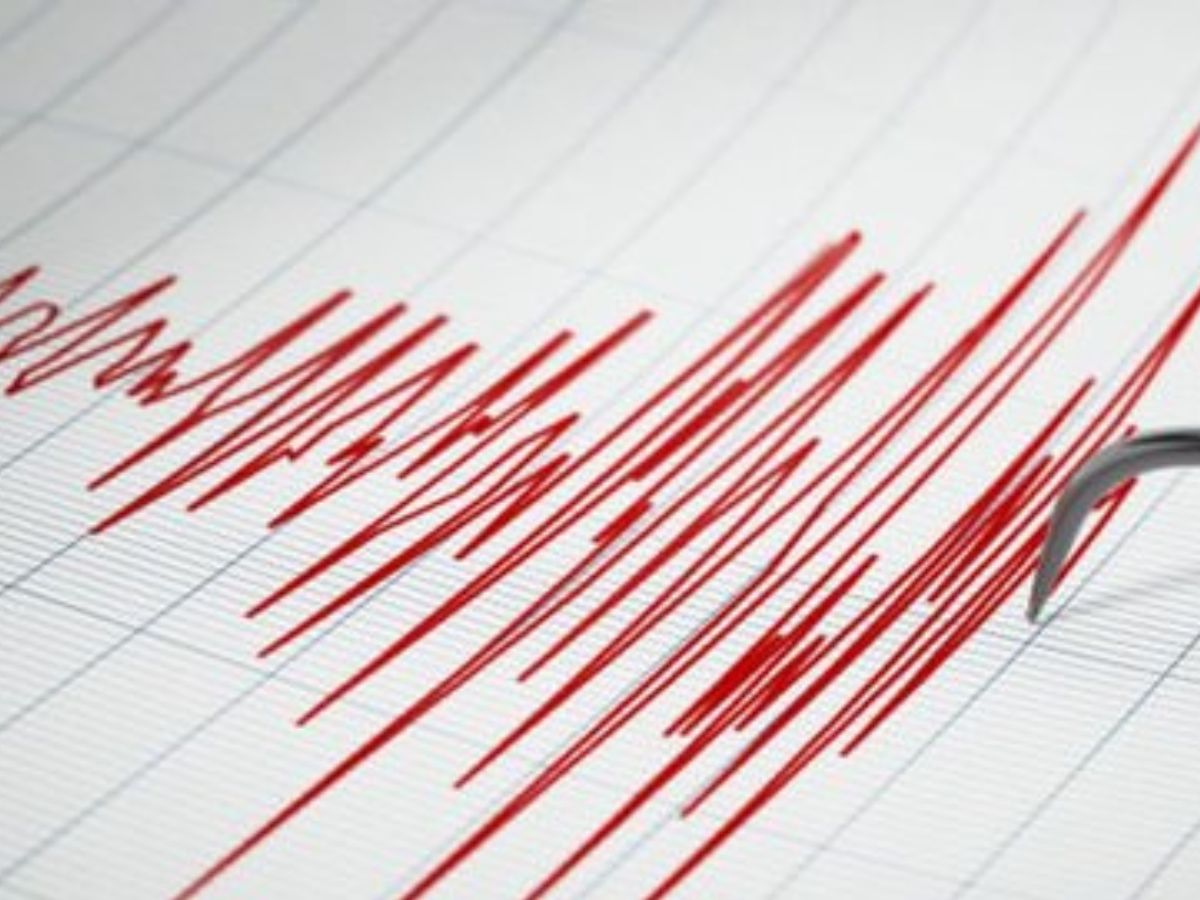 Strong 7.4-Magnitude Earthquake Hits Off Russian Coast, No Damage Reported Yet