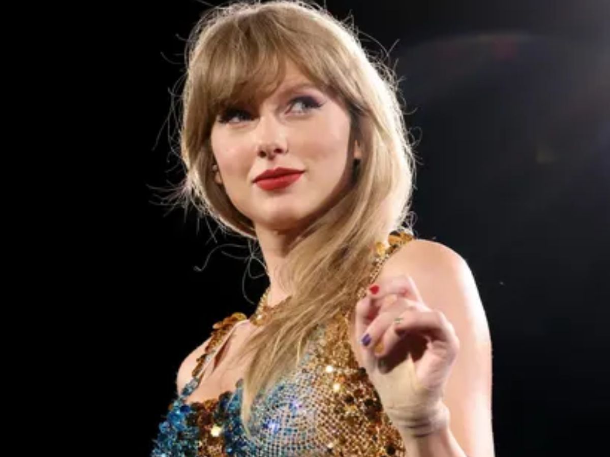 Taylor Swift to Skip 2025 MTV Video Music Awards Despite Artist of the Year Nomination