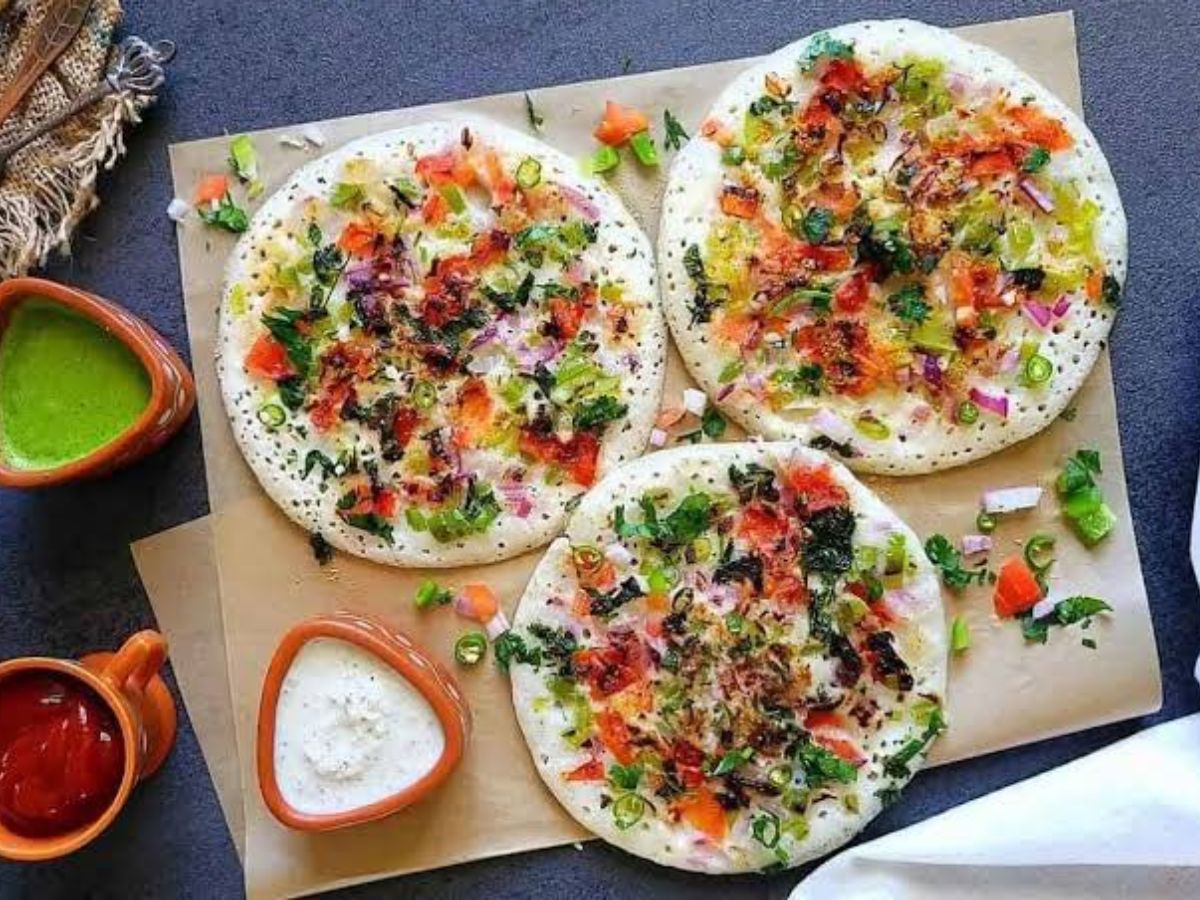 Step-by-Step Recipe for Delightful, Soft Sooji Uttapam | RECIPE