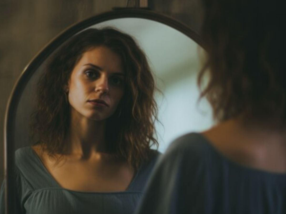 VICTIM CARD - Photo Gallery