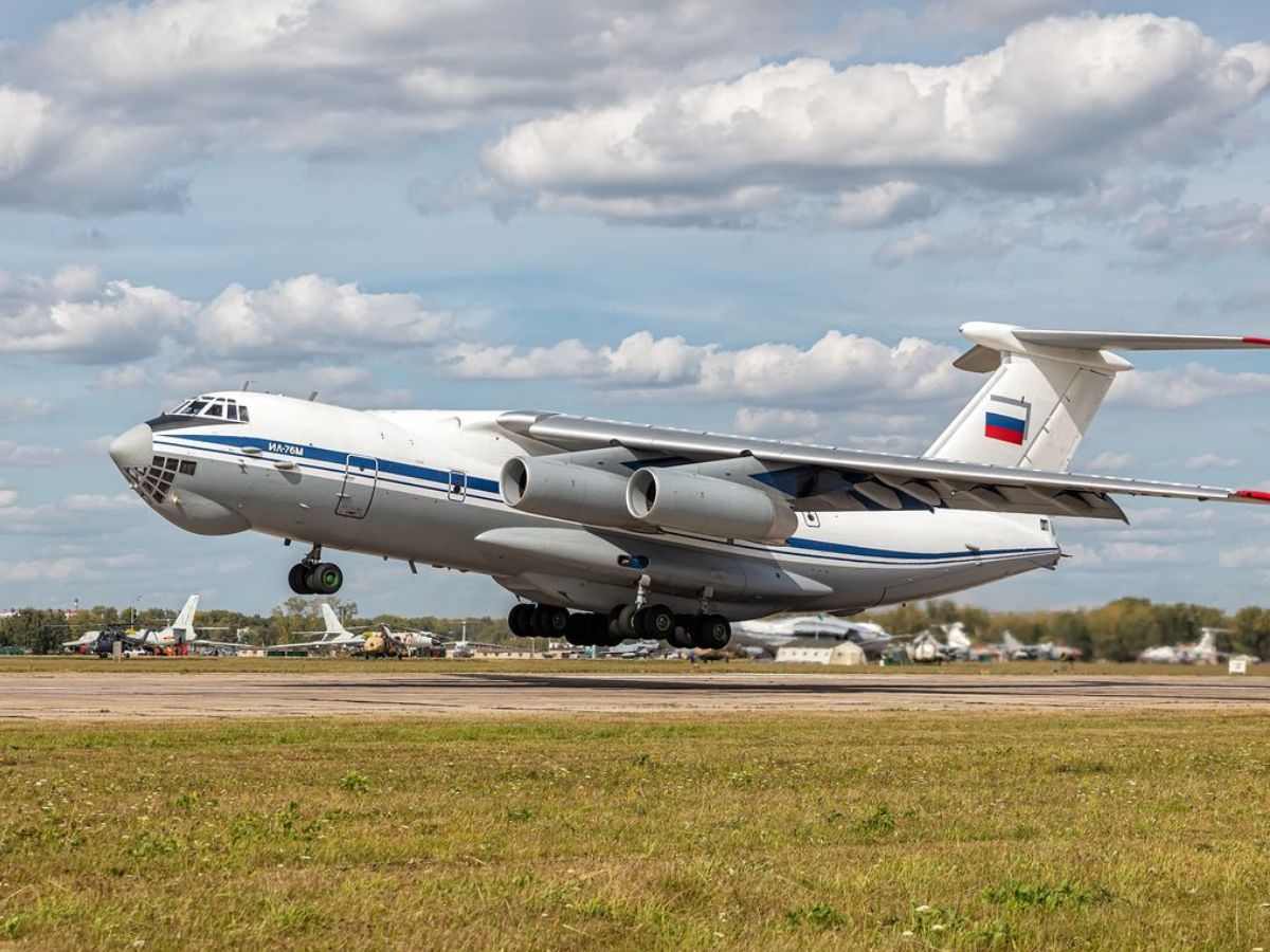 India Deploys Russian IL-76 in Historic First Direct Cargo Flight to Antarctica