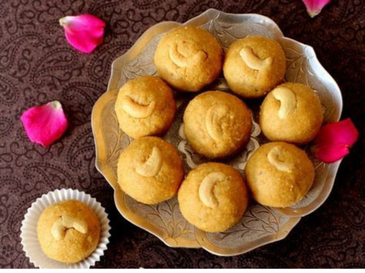 Besan Ladoo – Golden Goodness - Photo Gallery