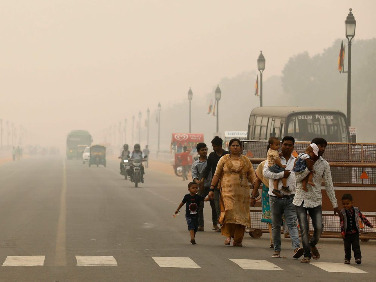 Delhi Air Quality Remains Very Poor for Fourth Straight Day After Diwali