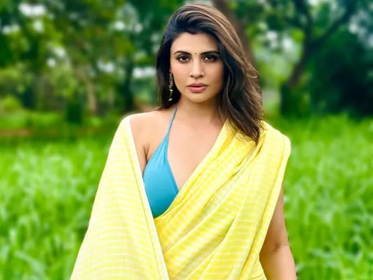 Who Is Malti Chahar? Bigg Boss 19 Wildcard Contestant Faces Eviction This Week, Know Her Age, Net Worth & Biography