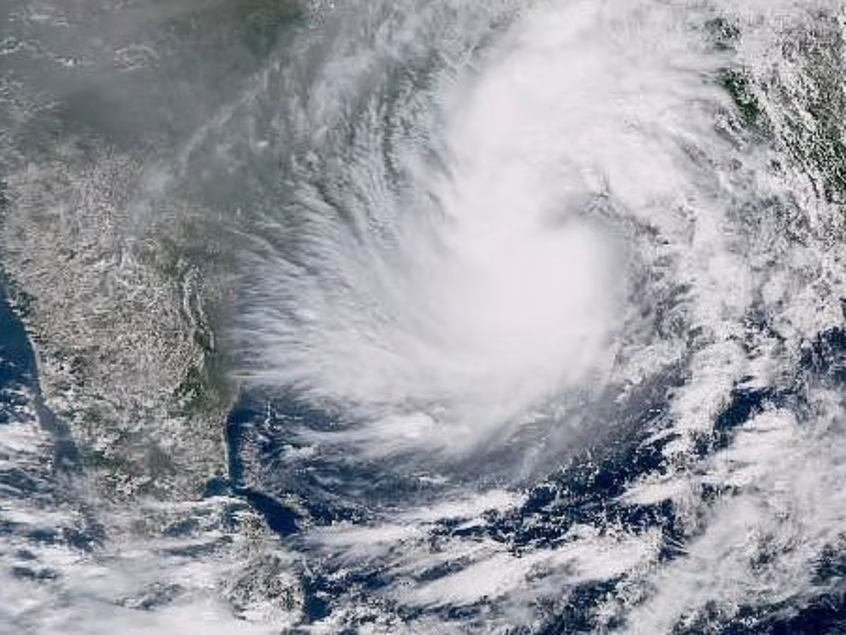 Cyclone Ditwah: What Does the Word ‘Ditwah’ Mean? Check Landfall Point, Weather Alert, Schools & Flights Disruptions