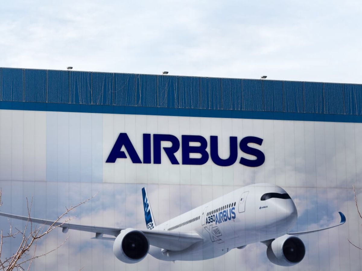 Airbus Issues Urgent Directive After In-Flight Scare, 6,000 Aircraft Affected
