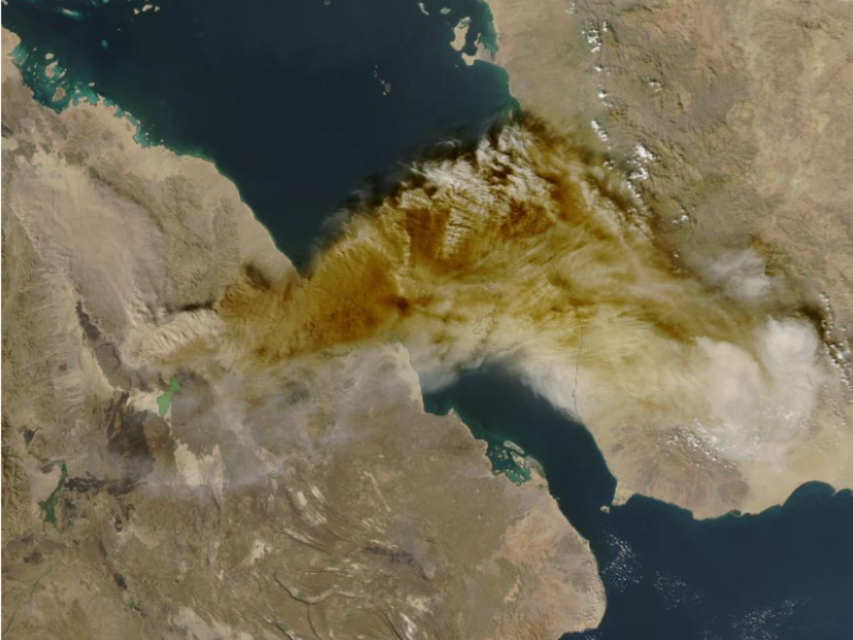 Hayli Gubbi Volcano Erupts After 10,000 Years: How Will the Ash Cloud Impact Indian Cities?