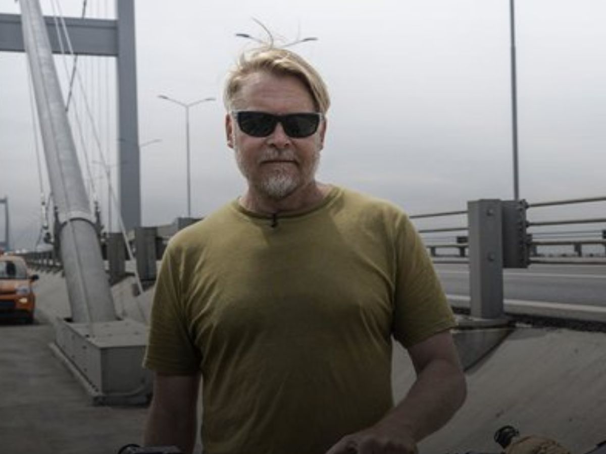 Who Is Karl Bushby, the Man Walking an Unbroken Path Back Home to England For 27 Years?