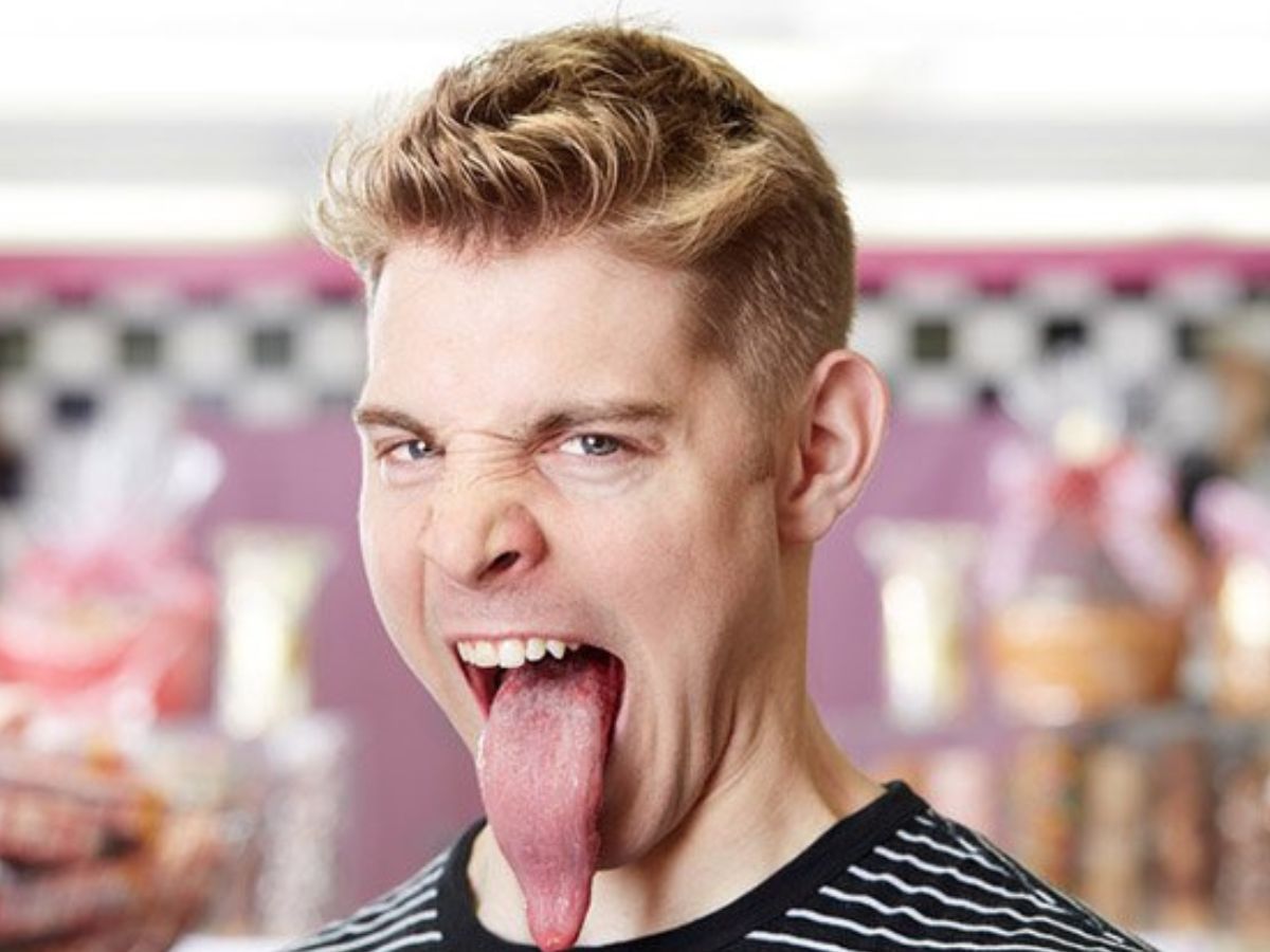 World Longest Tongue (Male): Nick Stoeberl Holds Record With 10.1 cm Reach