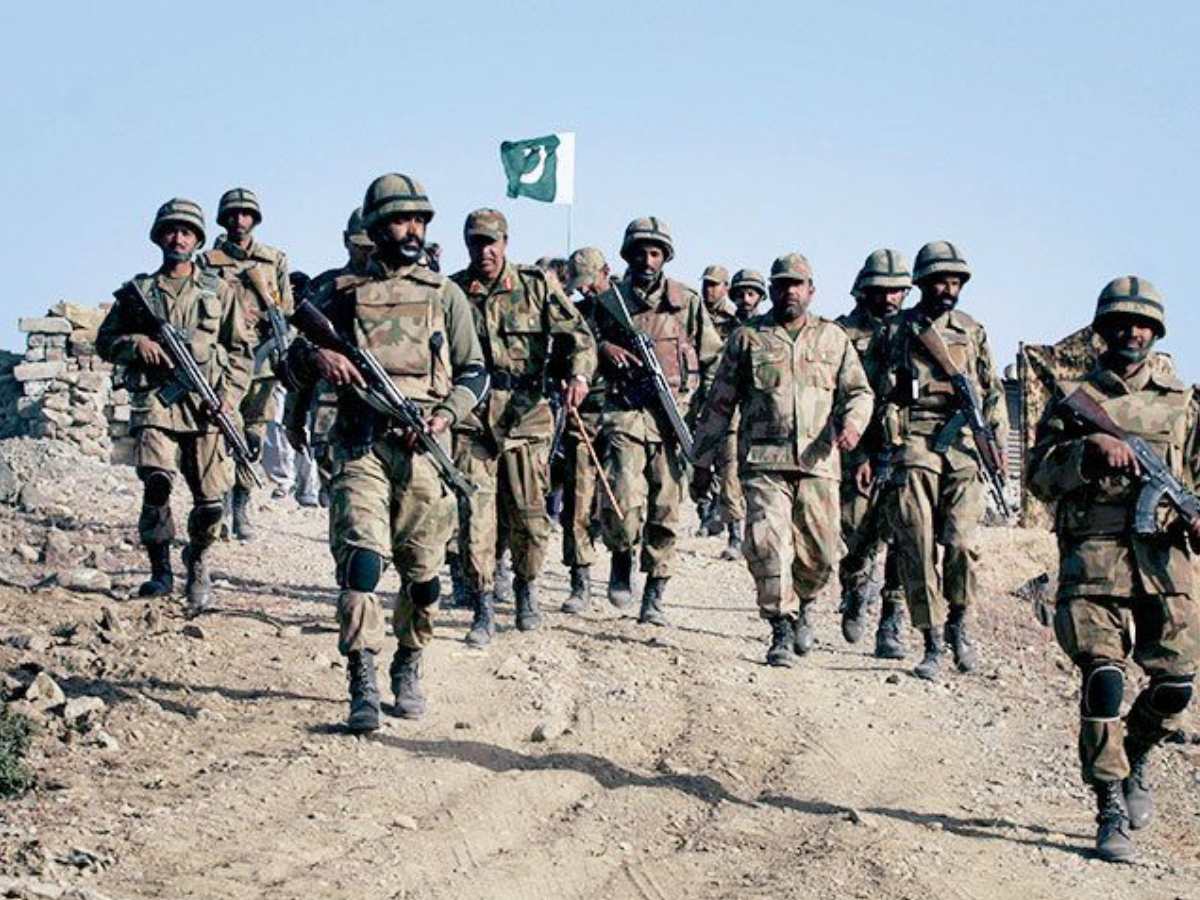 Pakistan Kills 30 Militants Near Afghan Border as Tensions Reach New High