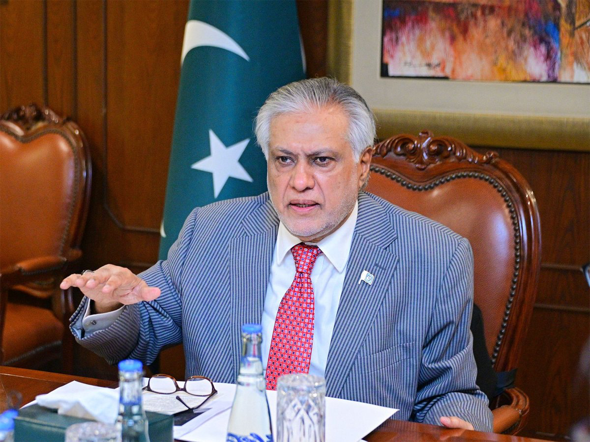 Ishaq Dar’s “Cup of Tea” Remark Sparks New Rift Over Pakistan-Afghanistan Ties