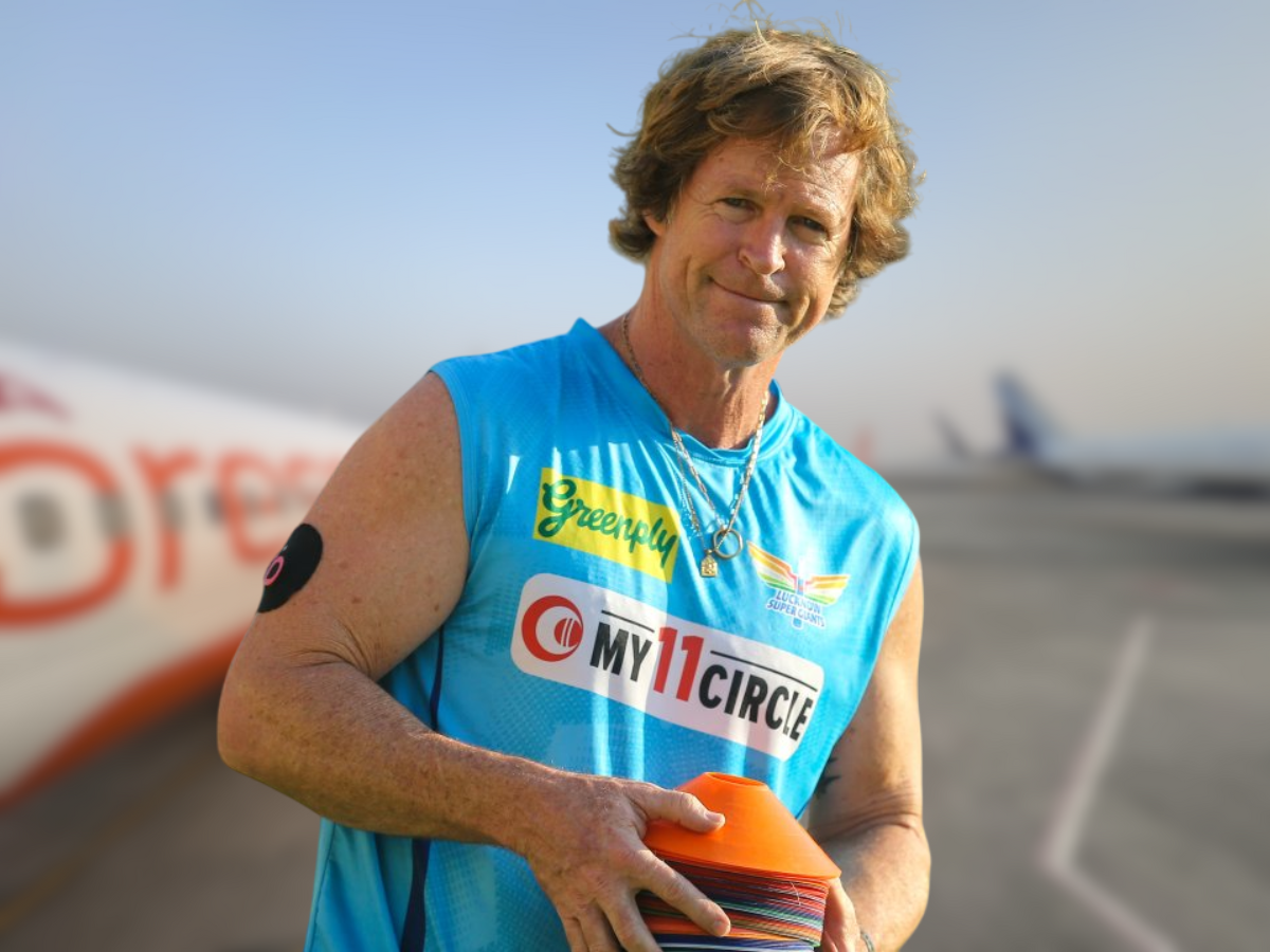 South African Jonty Rhodes Sparks Debate Over Delhi vs Goa Air Quality Post