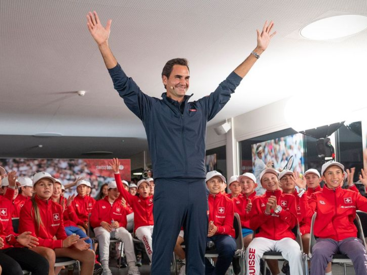 Roger Federer Inducted Into Tennis Hall of Fame on First Attempt