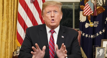 Trump to Sign Order Preventing States from Setting AI Regulations