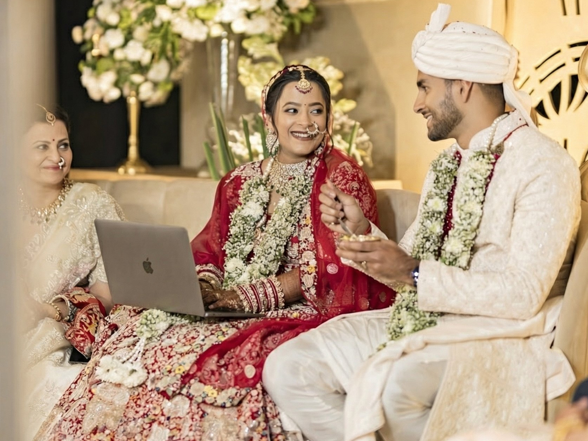 Bride Fixes Critical Work Bug Minutes After Wedding, Gauri Agarwal’s Viral Photo Triggers Debate on Startup Hustle Culture