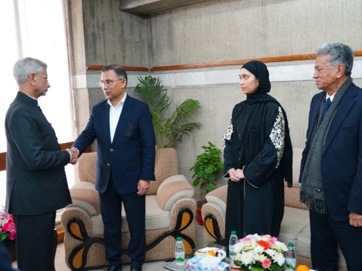 First Indian Minister Since August 2024: S Jaishankar Pays Tribute to Khaleda Zia, Avoids Yunus Meeting