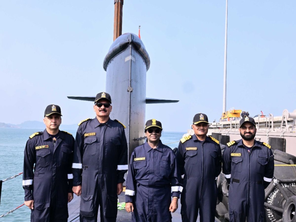 President Murmu Boards India’s Most Advanced Indigenous Submarine ‘INS Vaghsheer’ on Western Seaboard