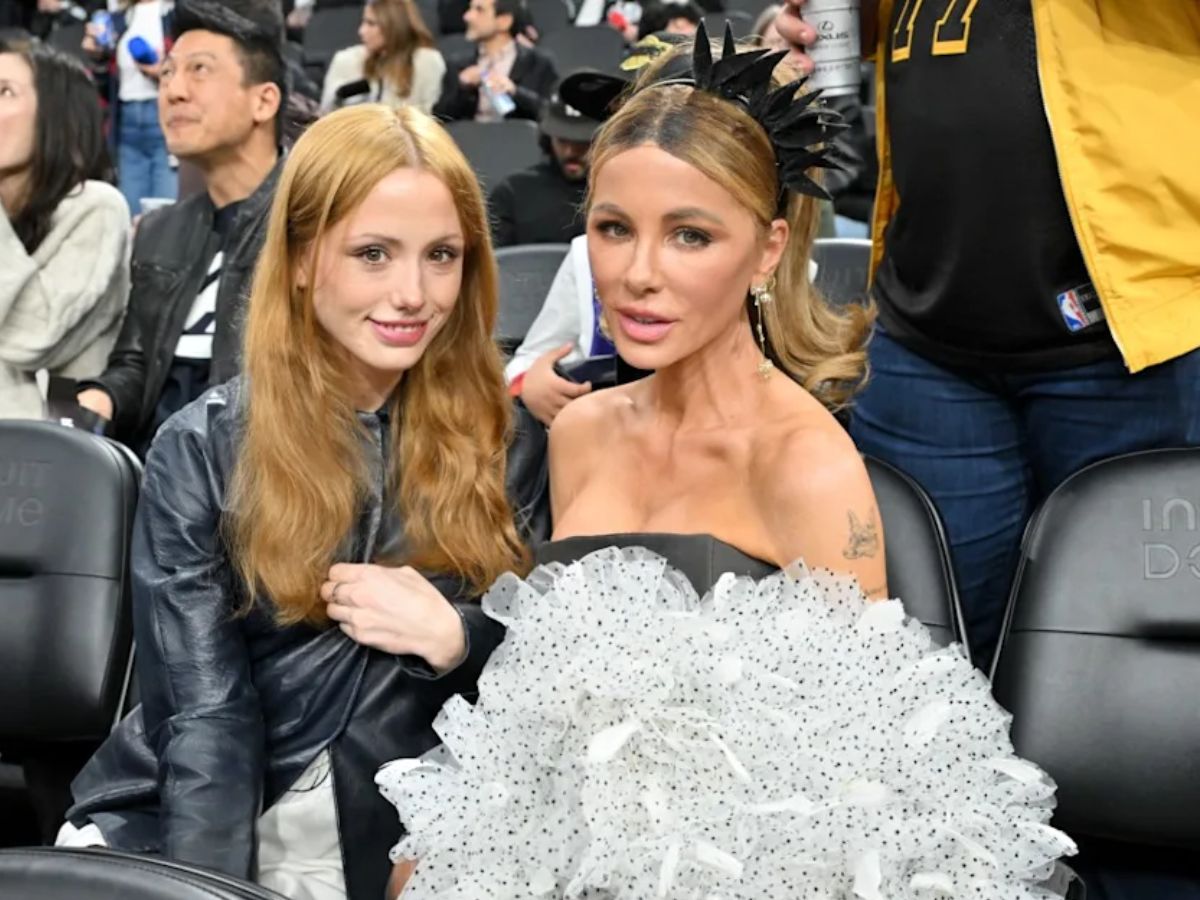 Kate Beckinsale and Daughter Lily Sheen Bond at Basketball in First Joint Appearance in Months