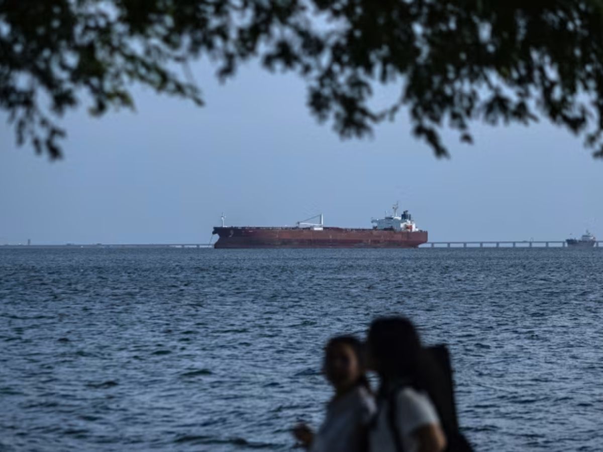 Pentagon’s New Priority: U.S. Focuses Military on Venezuelan Oil Quarantine, Aiming for ‘Economic Calamity’