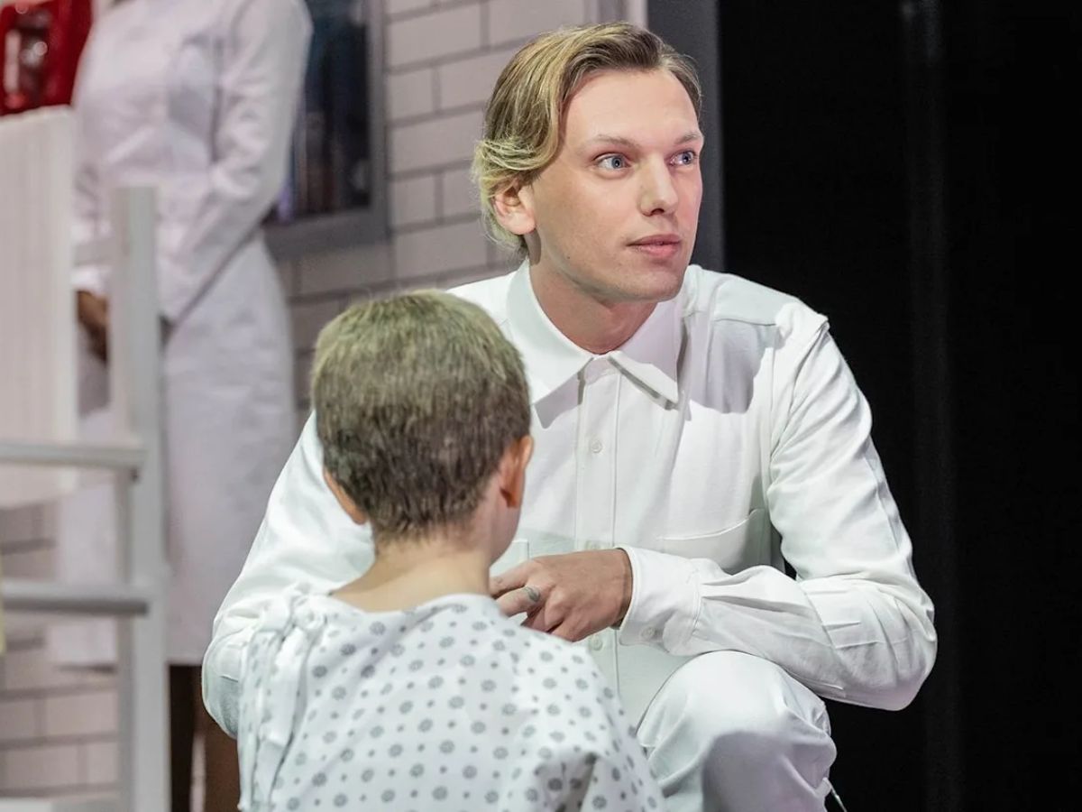 ‘Vecna’ Jamie Campbell Bower Makes Surprise Broadway Debut in Stranger Things Play