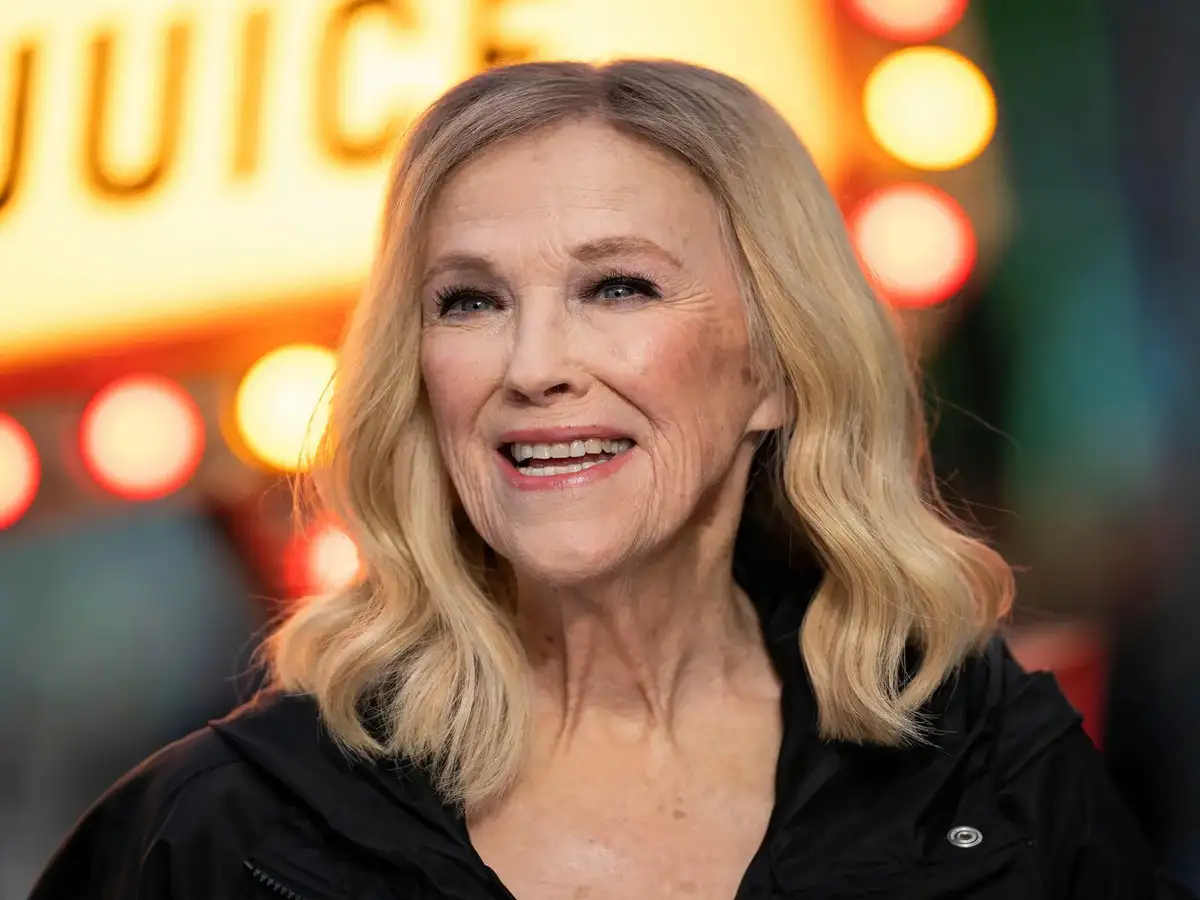 Catherine O’Hara’s death sparks questions about rare ‘right-sided heart’ COndition