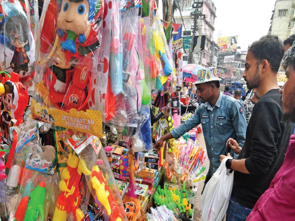 Holi trade to cross Rs 80,000 crore this year: Praveen Khandelwal