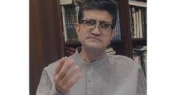 Prasoon Joshi Pays Emotional Tribute To Legendary Poet Bashir Badr