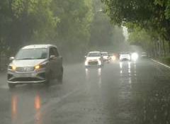 Delhi Rains Bring Relief From Heat, IMD Issues Red Alert For UP