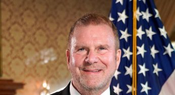 Tilman Fertitta To Buy Caesars Entertainment In $17.6 Billion Deal
