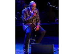 Peabo Bryson suffers stroke, currently undergoing treatment, says family