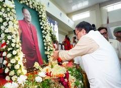 Uttarakhand CM pays tributes to B.C. Khanduri, urges people to imbibe his ideals
