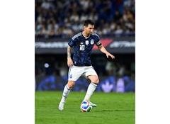 Lionel Messi trains separately as he continues hamstring recovery ahead of FIFA World Cup