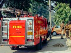 Telangana: Massive fire breaks out at Ameerpet helmet bazaar in Hyderabad; no casualties reported