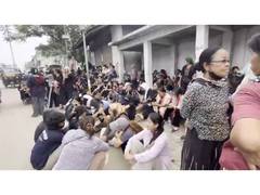 Manipur: Women protesters block NH-102(B), secure release of 3 detained men in Churachandpur