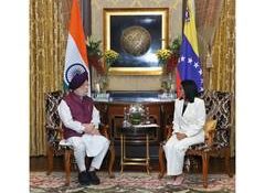 Hardeep Singh Puri meets Rodriguez, says "technical team will visit Venezuela soon to explore opportunities in energy"