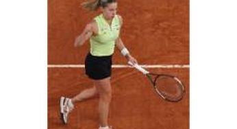 Maja Chwalinska creates history as first qualifier to reach French Open final, sets title clash against Mirra Andreeva