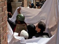 Clandestine midnight hospital run of Imran Khan, Bushra Bibi sparks outrage as PTI slams Pakistan over human rights violations