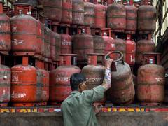 LPG cylinder supply cost has risen to over Rs 1,600, government absorbs Rs 700 under-recovery amid increase in Saudi CP: Petroleum Ministry