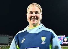 "She has put a marker out there to other teams…": Mooney backs youngster Voll to shine in Women's T20WC