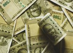 Rupee to average around 96/USD in FY27; risks from oil, dollar persist: Motilal Oswal