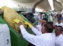 BJP leaders Ramvir Singh Bidhuri, Satish Upadhyay join Yamuna cleanliness drive across Delhi ghats
