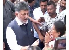 Karnataka: Workers demand ministerial berth for Congress MLA Yashavantha Patil