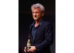 Oscar-winning actor Sean Penn to direct a film, Bradley Cooper likely to play lead role